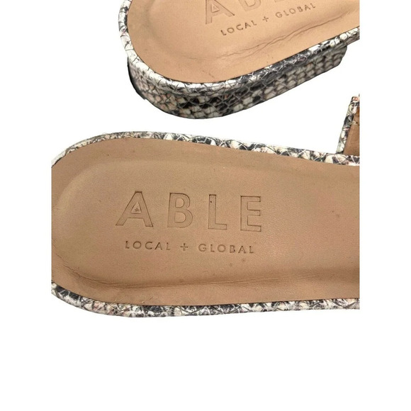 Able Joselyne Reptile Embossed Leather Pointed Toe Slip On Flats Shoes Size 8.5 - Picture 8 of 16